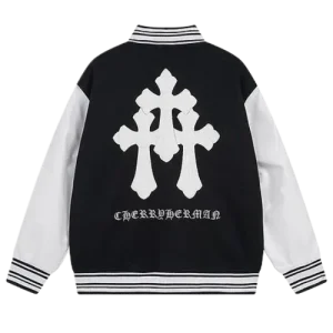Collegejacke mit Friedhofs-Kreuz-Logo und Chromherzen
