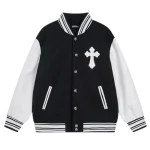 Collegejacke mit Friedhofs-Kreuz-Logo und Chromherzen